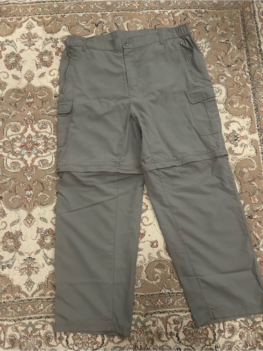 Women’s Convertible Cargo Pants - Green size 16